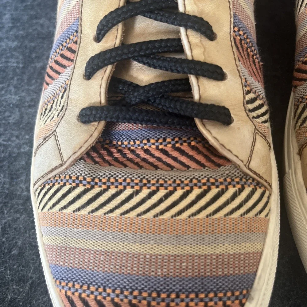 TAFT‎ The Sneaker Tribal Multi Striped Leather Trim Y2K Good Condition Mens 9